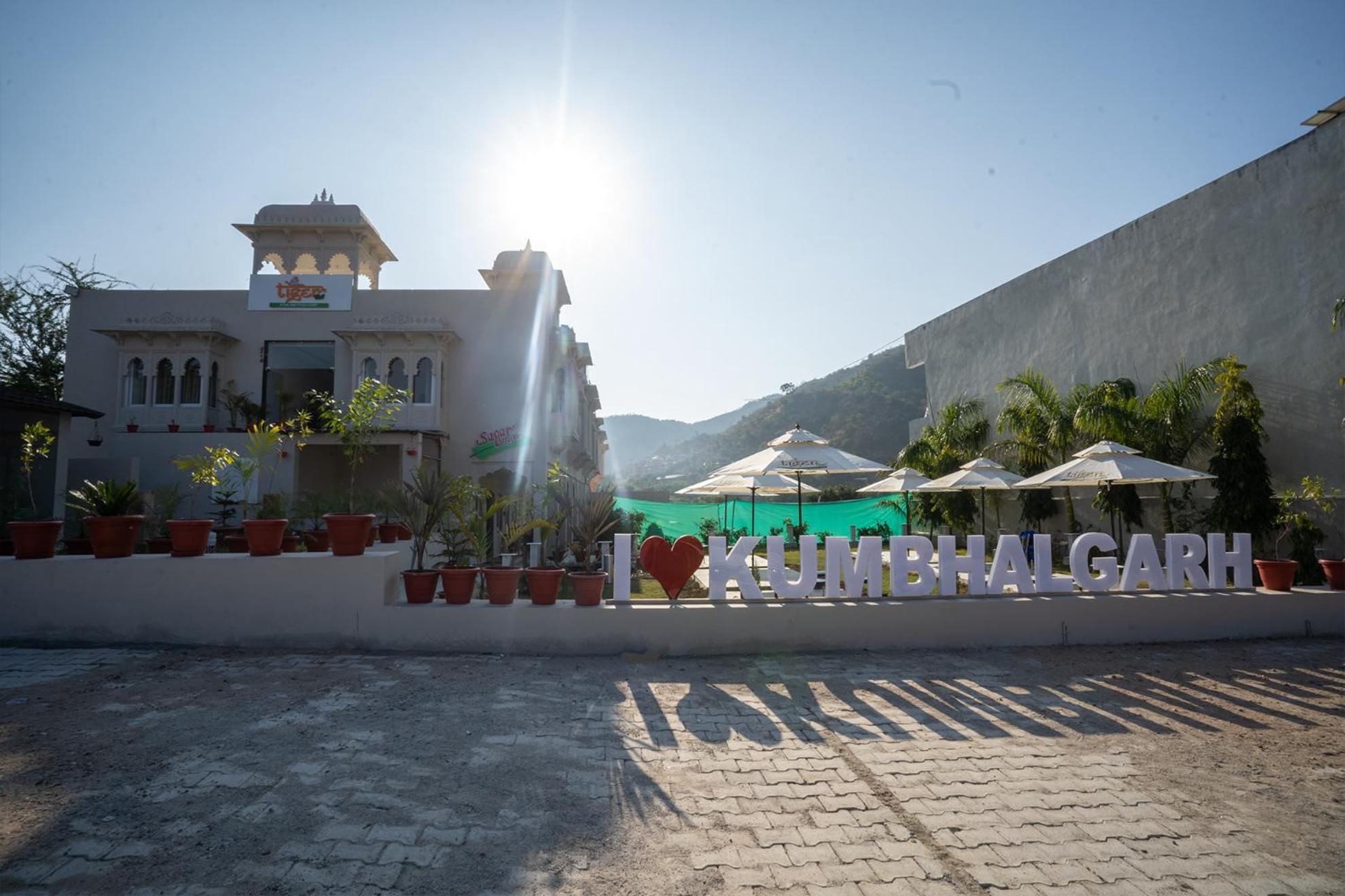 Tiger'S Trail Hotel & Food Court Kumbhalgarh Exteriör bild